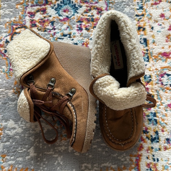 UnionBay| Women Ankle Wedge Boots| Size 7| Camel - Picture 2 of 3